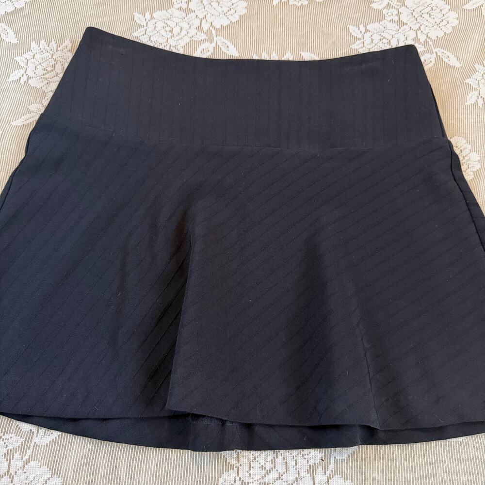 Vintage Bebe Black Flared Mini Skirt Size 2 - Picture 2 of 4